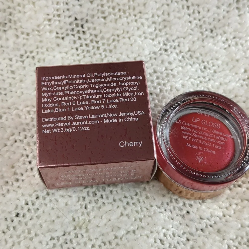 Steve Laurant Lip Gloss in Cherry, 3.5g/0.12fl oz